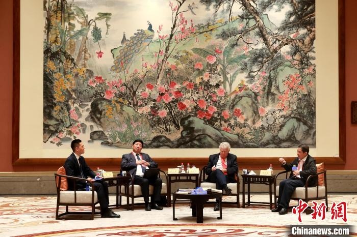 9月27日，尼山世界文明論壇在曲阜舉行，圖為該論壇的“高端訪談”活動(dòng)。　梁犇 攝