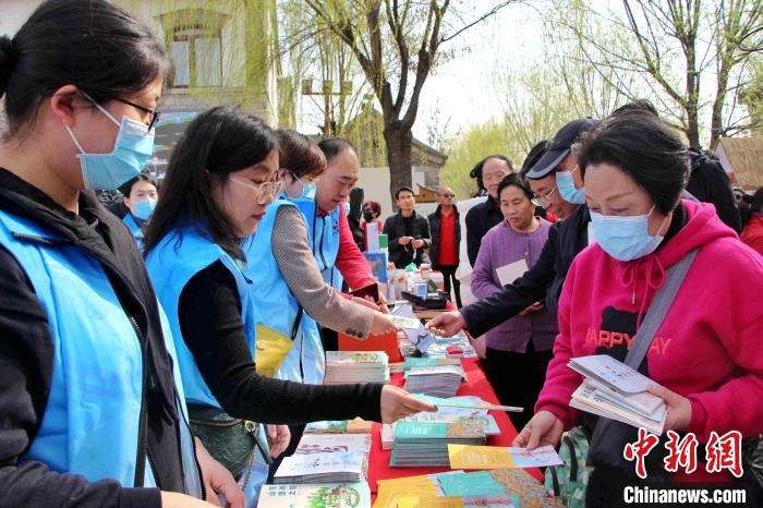 資料圖：山東省文旅廳組織文旅企業(yè)舉行文旅服務(wù)群眾相關(guān)活動(dòng)。　趙曉 攝