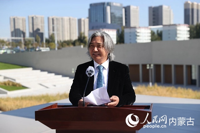 全國政協(xié)副秘書長、民盟中央專職副主席、中國美術(shù)館館長、中國城市雕塑家協(xié)會主席吳為山開幕致辭。王劭凱攝