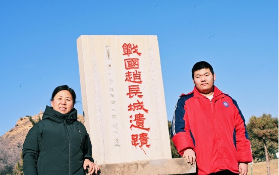 1666540923791139.png 長(zhǎng)城的女兒(李潔)2022.10.18.(3)(1)(1)(1)(1)(1)(1)9575.png