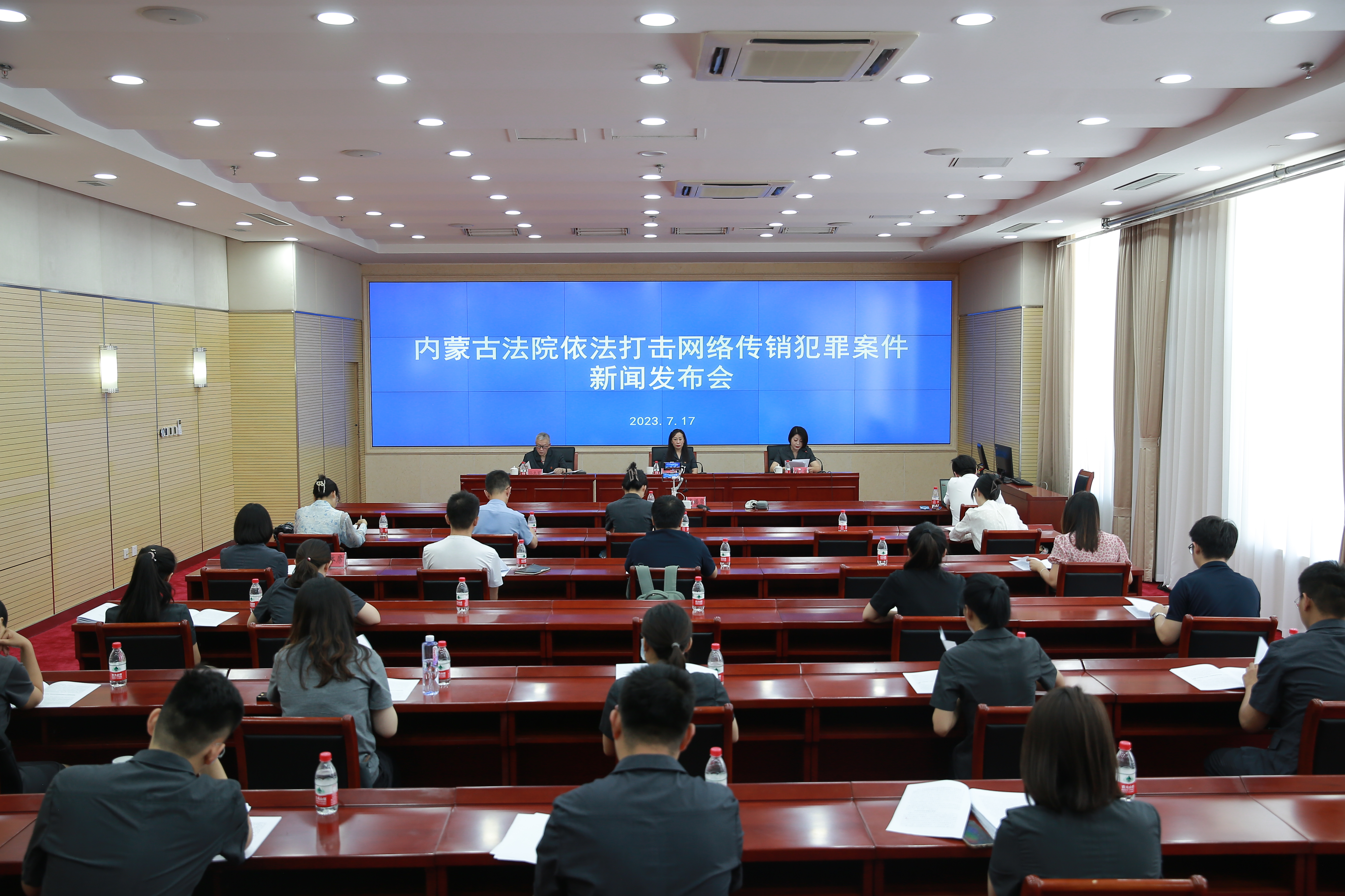 1689652074332635.jpg 1689652074332635.jpg