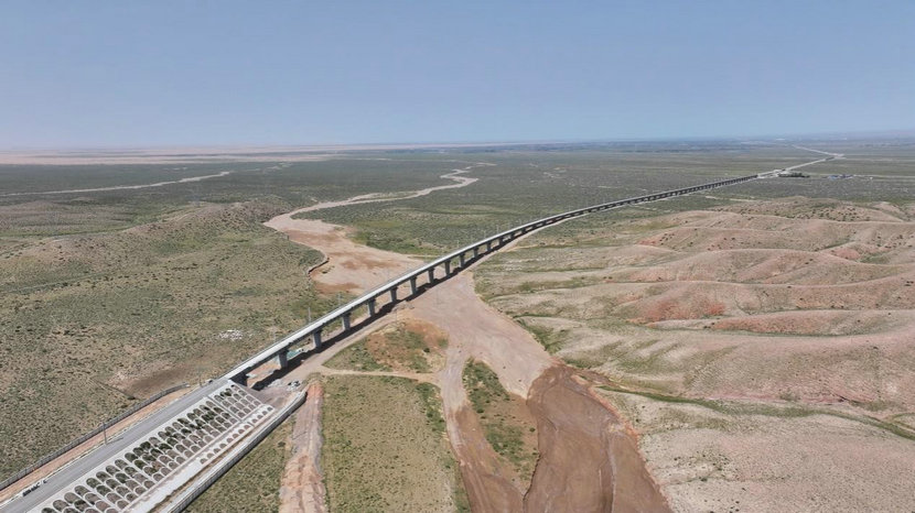 1760543056816312.jpg 鐵路2.jpg