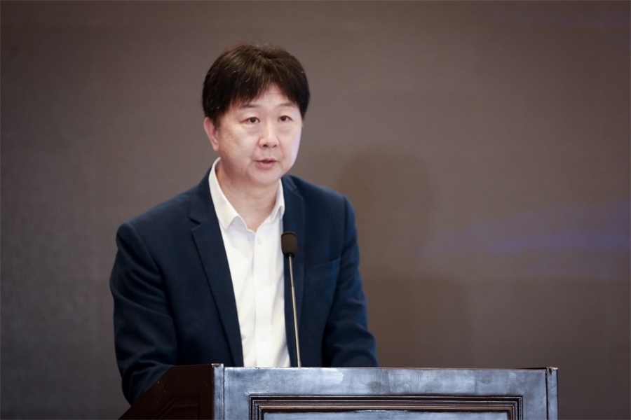 中國民主法制出版社黨委書記、社長、總編輯 劉海濤