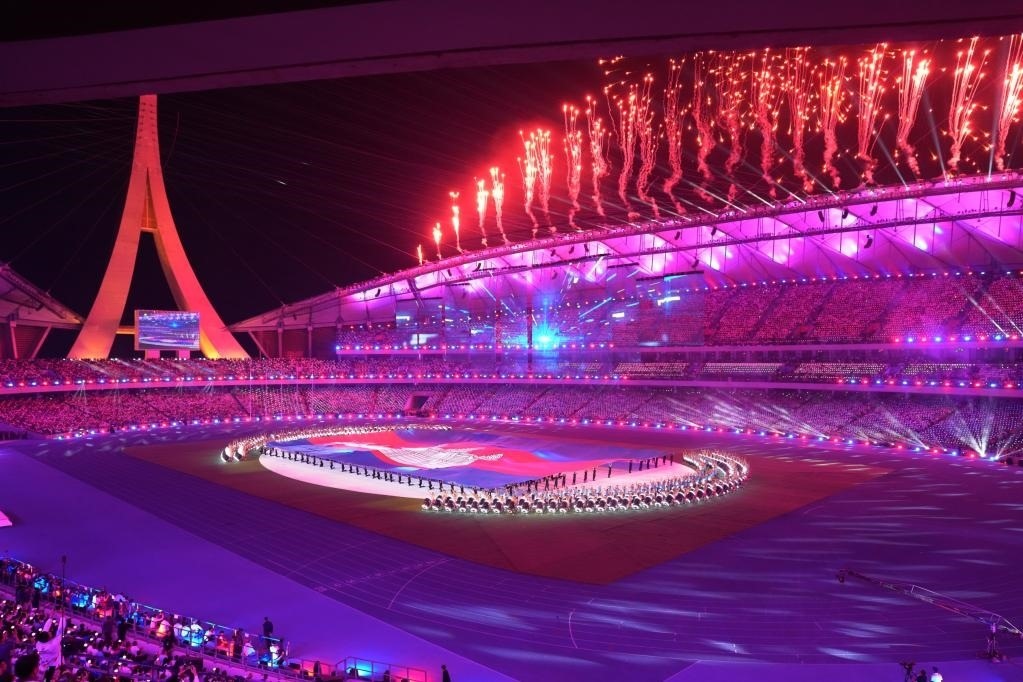 5月5日，第32屆東南亞運(yùn)動(dòng)會(huì)在柬埔寨首都金邊的國(guó)家體育場(chǎng)開(kāi)幕。