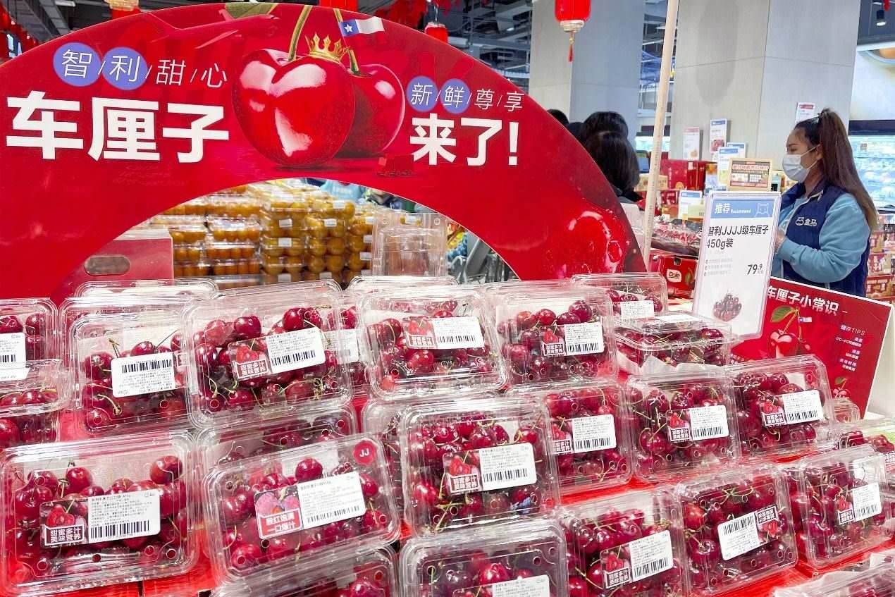 北京一家盒馬鮮生超市中智利車?yán)遄邮圪u區(qū)。來源：視覺中國