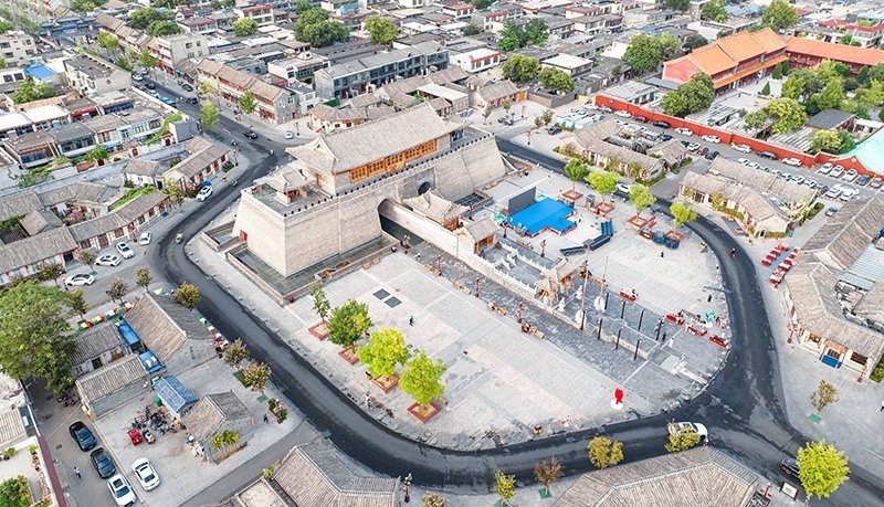 2022年9月8日，航拍河北正定古城陽和樓與正定歷史文化街。