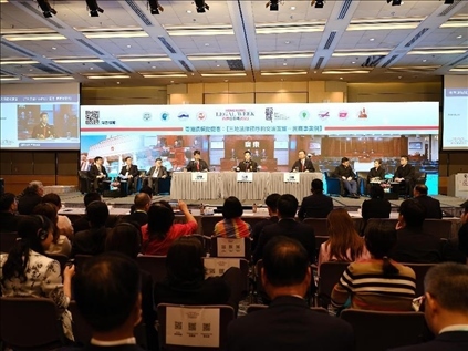 2023香港法律周，粵港澳三地聯(lián)合模擬庭審民商事案例，交流互鑒法律程序等問(wèn)題。