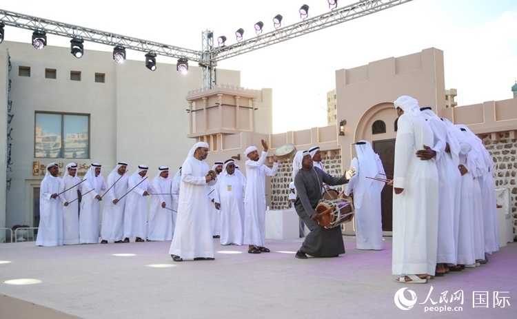 阿拉伯歌舞表演。人民網(wǎng) 塔里克·易卜拉欣攝