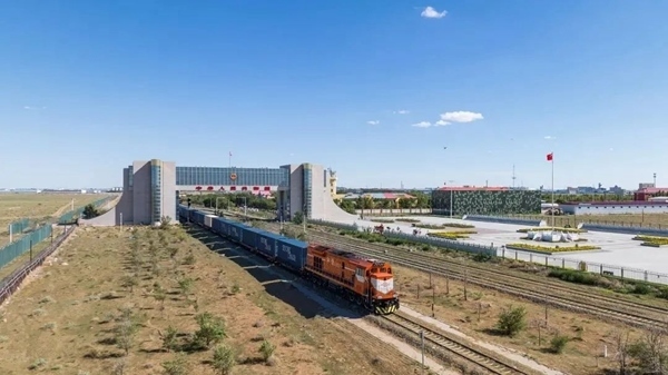 全國鐵路實行新的貨物列車運行圖。國鐵集團供圖