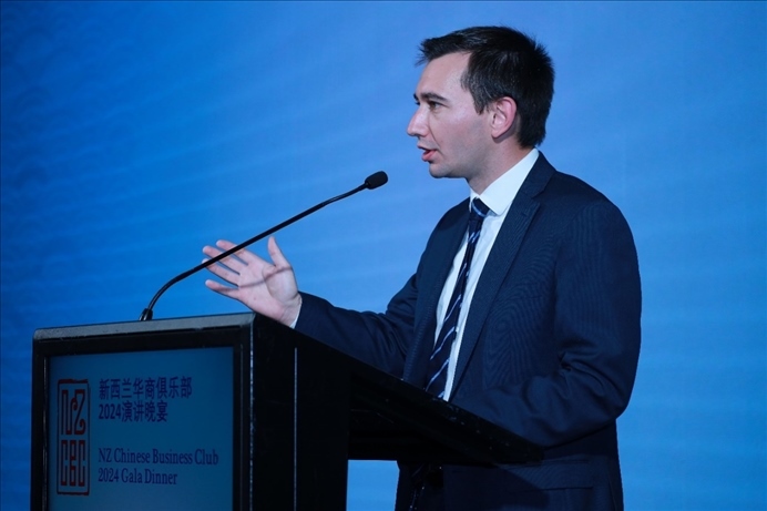 西緬·布朗部長。主辦方供圖