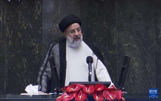 據(jù)伊朗邁赫爾通訊社20日?qǐng)?bào)道，伊朗總統(tǒng)萊希在直升機(jī)事故中遇難。這是2021年8月5日拍攝的易卜拉欣·萊希的資料照片。 新華社發(fā)（賈瓦德攝）