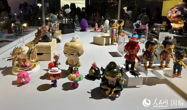 展會現(xiàn)場。人民網(wǎng)記者 簡承淵攝