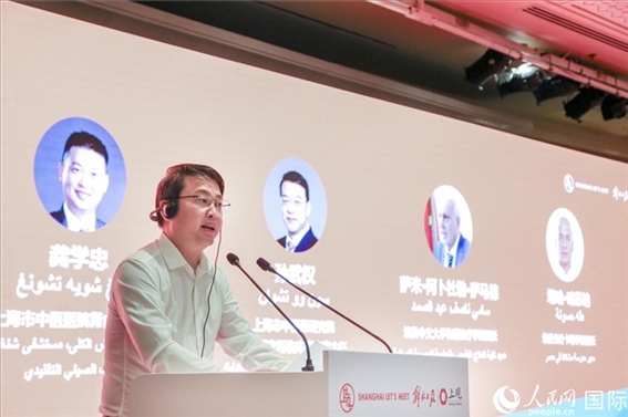 龔學(xué)忠在發(fā)言中。人民網(wǎng)記者 黃培昭攝