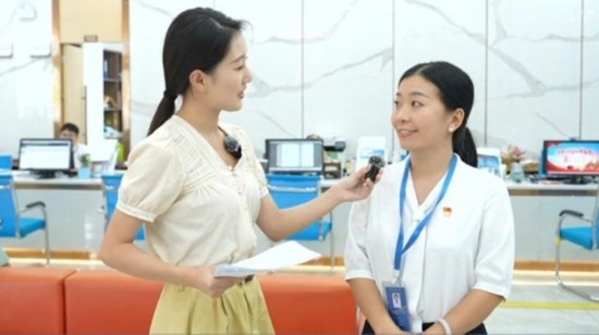 直播現(xiàn)場(chǎng)。海南省營(yíng)商廳供圖