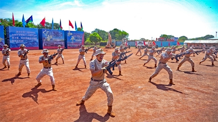 刺殺操表演。王軍杰攝