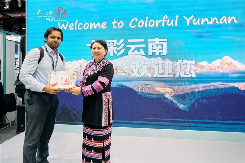 “中國館”云南旅游推介會現場問答贈禮環(huán)節(jié) 楊浩鵬攝