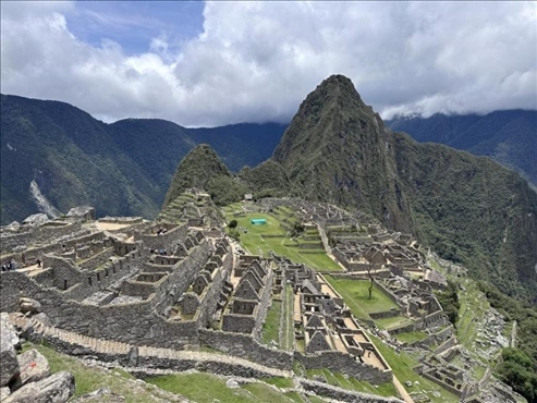 秘魯馬丘比丘古城遺址。本報(bào)記者 張朋輝 攝