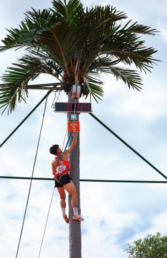 11月23日，廣東隊(duì)選手黃新鴻在比賽中。新華社記者 楊植森 攝