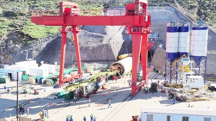 項目步進現場。中水電十一局供圖