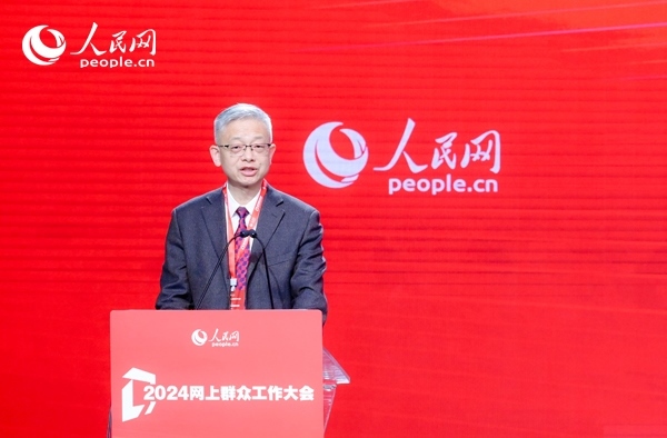 寧夏回族自治區(qū)銀川市委社會工作部副部長李卒作實踐分享。人民網(wǎng) 鄂智超攝