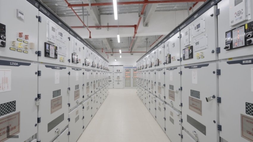 300兆瓦壓氣儲能示范工程高壓配電室。受訪者供圖