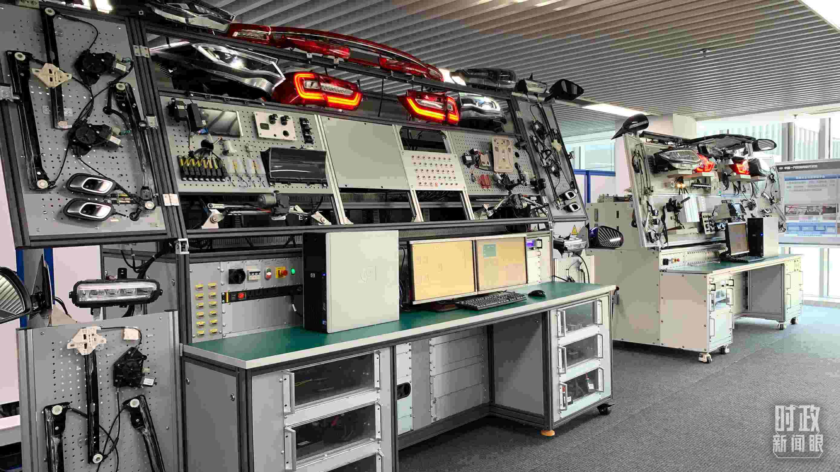 △吉林長春，一汽整車硬件測(cè)試實(shí)驗(yàn)室。（總臺(tái)央視記者邢彬拍攝）