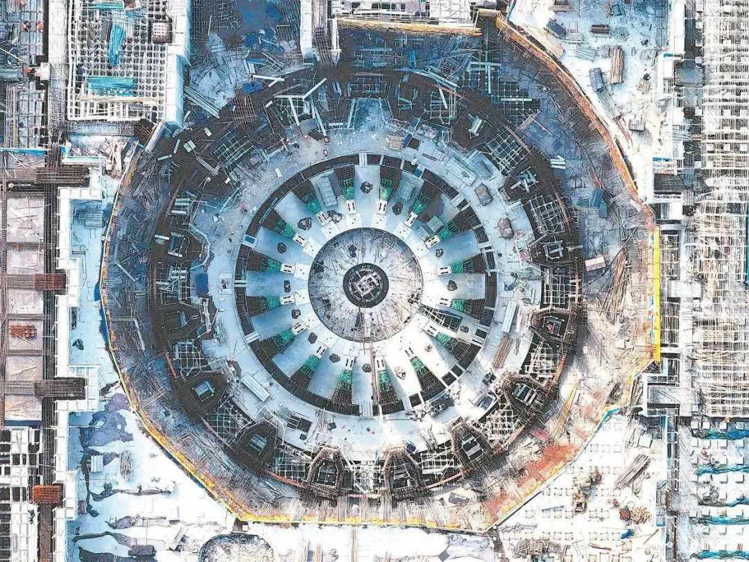 △中國(guó)科學(xué)院合肥物質(zhì)科學(xué)研究院等離子體所，緊湊型聚變能實(shí)驗(yàn)裝置（BEST）項(xiàng)目正加緊施工。