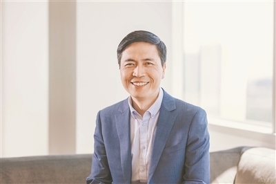 朱松純 全國(guó)政協(xié)委員、北京通用人工智能研究院院長(zhǎng)【代表委員連線】