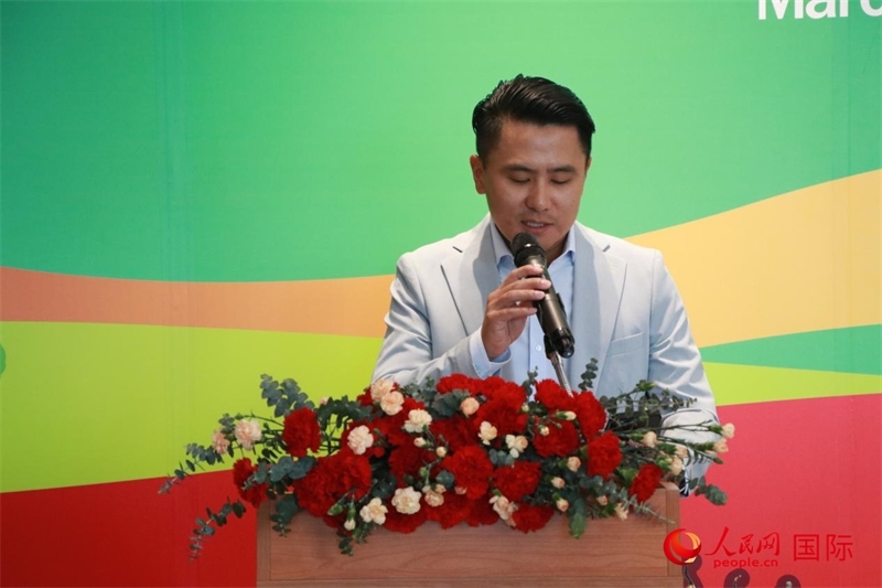 泰國華人青年商會會長刁刻佳發(fā)表講話。朱瀟逸攝