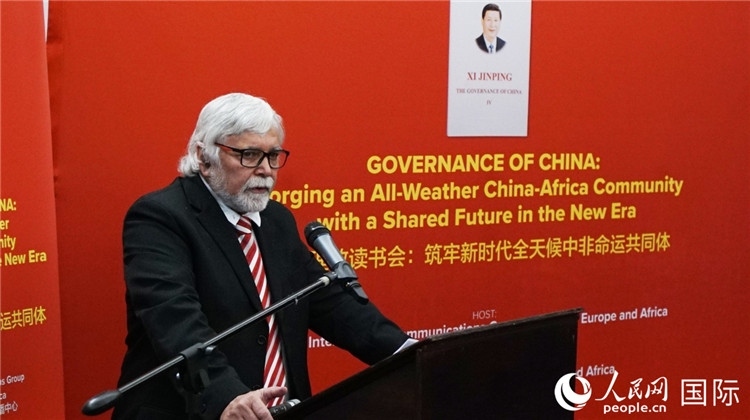 南部非洲科學(xué)、工程、技術(shù)、教育協(xié)會(huì)執(zhí)行副總裁楊煥嶺。人民網(wǎng) 劉暢攝