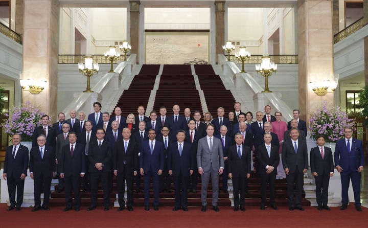 3月28日上午，國家主席習(xí)近平在北京人民大會堂會見國際工商界代表。新華社記者 丁林 攝