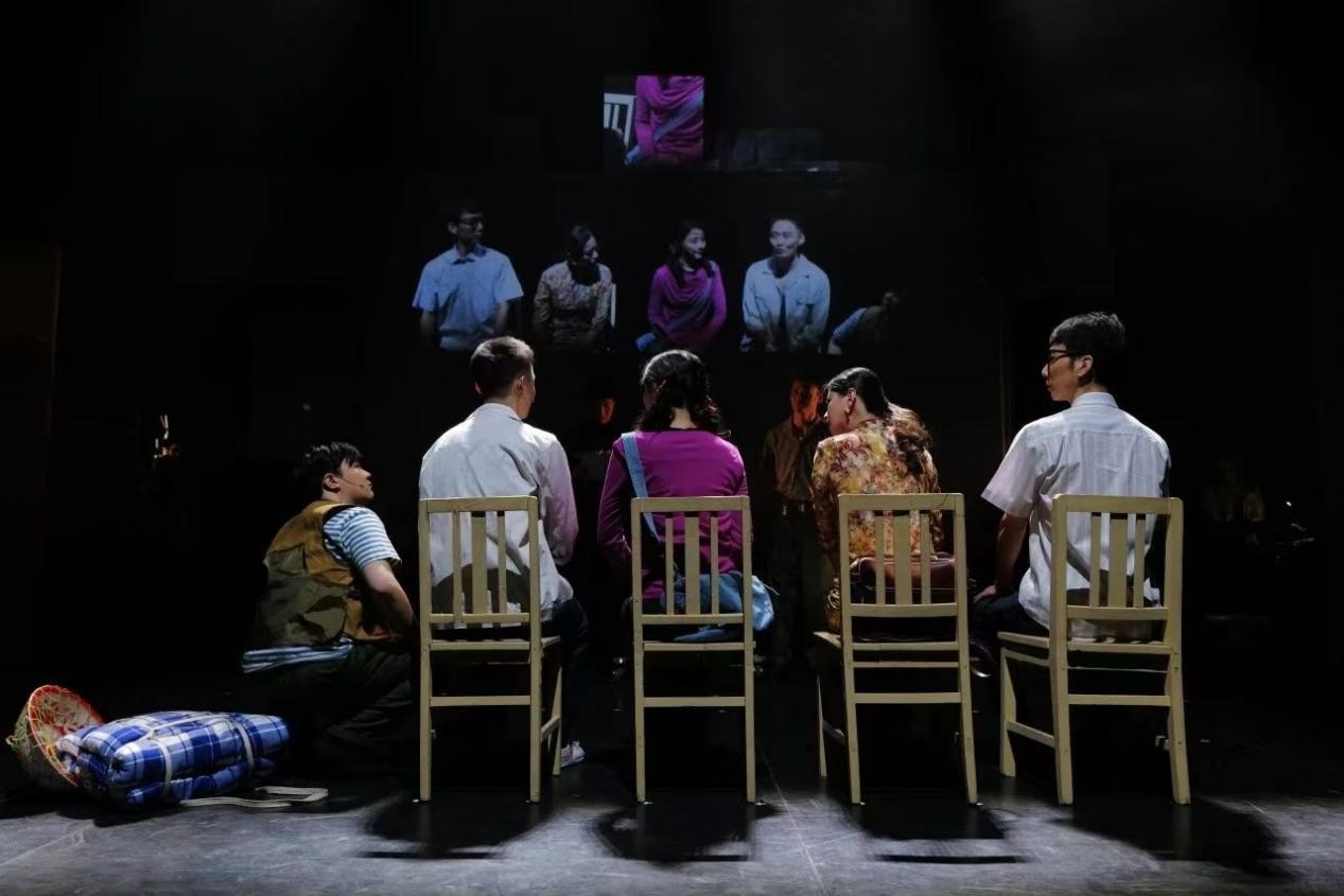 《布吉出租屋》劇照。國家話劇院供圖